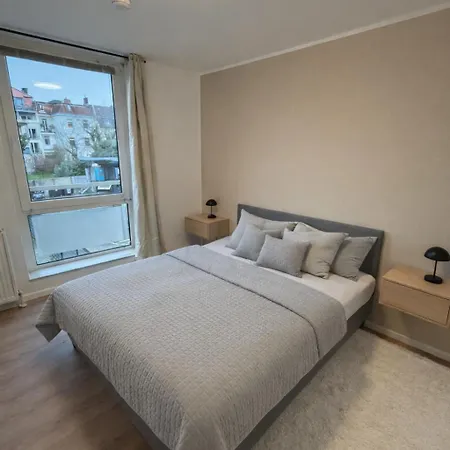Zentrales Mit Dachterrasse Und Parkplatz Lejlighed
