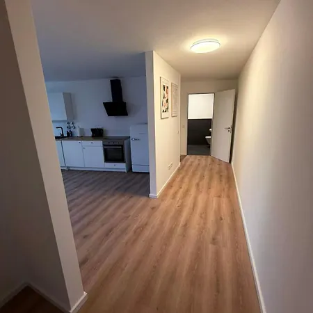 Zentrales Mit Dachterrasse Und Parkplatz Apartamento *
