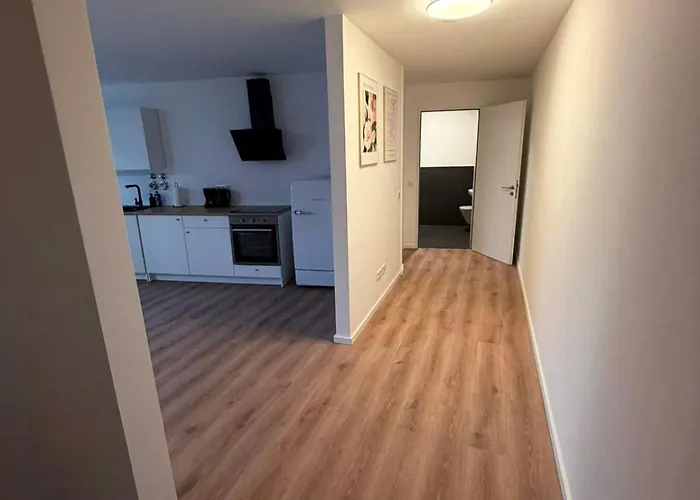 Zentrales Mit Dachterrasse Und Parkplatz Apartamento *