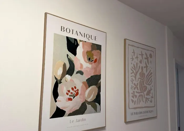 Appartement Zentrales Mit Dachterrasse Und Parkplatz Munster (North Rhine-Westphalia)