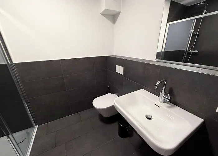 Daire Zentrales Mit Dachterrasse Und Parkplatz *